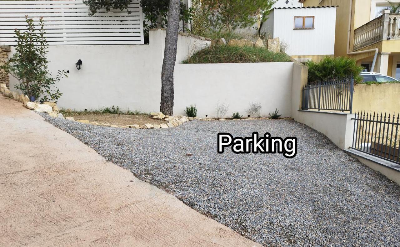 Studio Du Roc Des Garrigues Langlade Ngoại thất bức ảnh