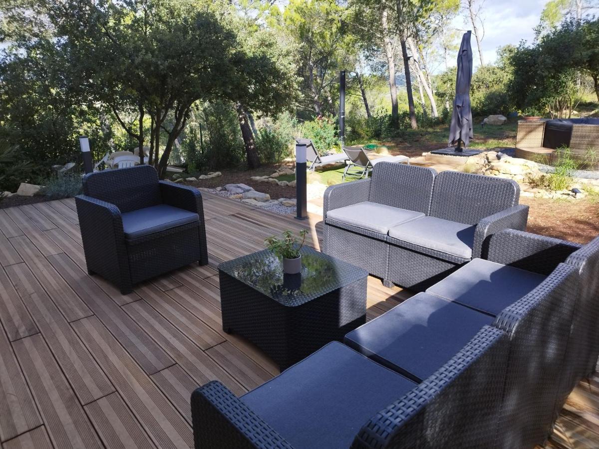 Studio Du Roc Des Garrigues Langlade Ngoại thất bức ảnh